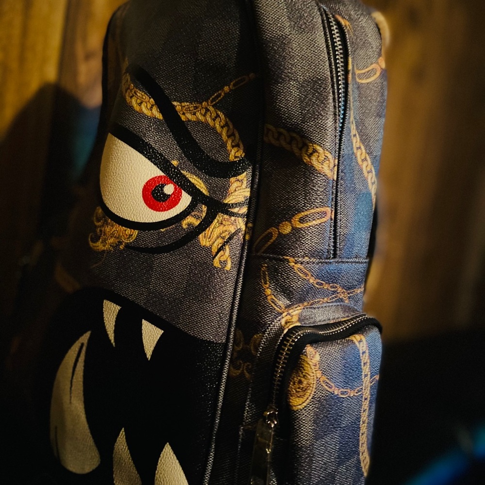 Back pack - Picture 6 of 6